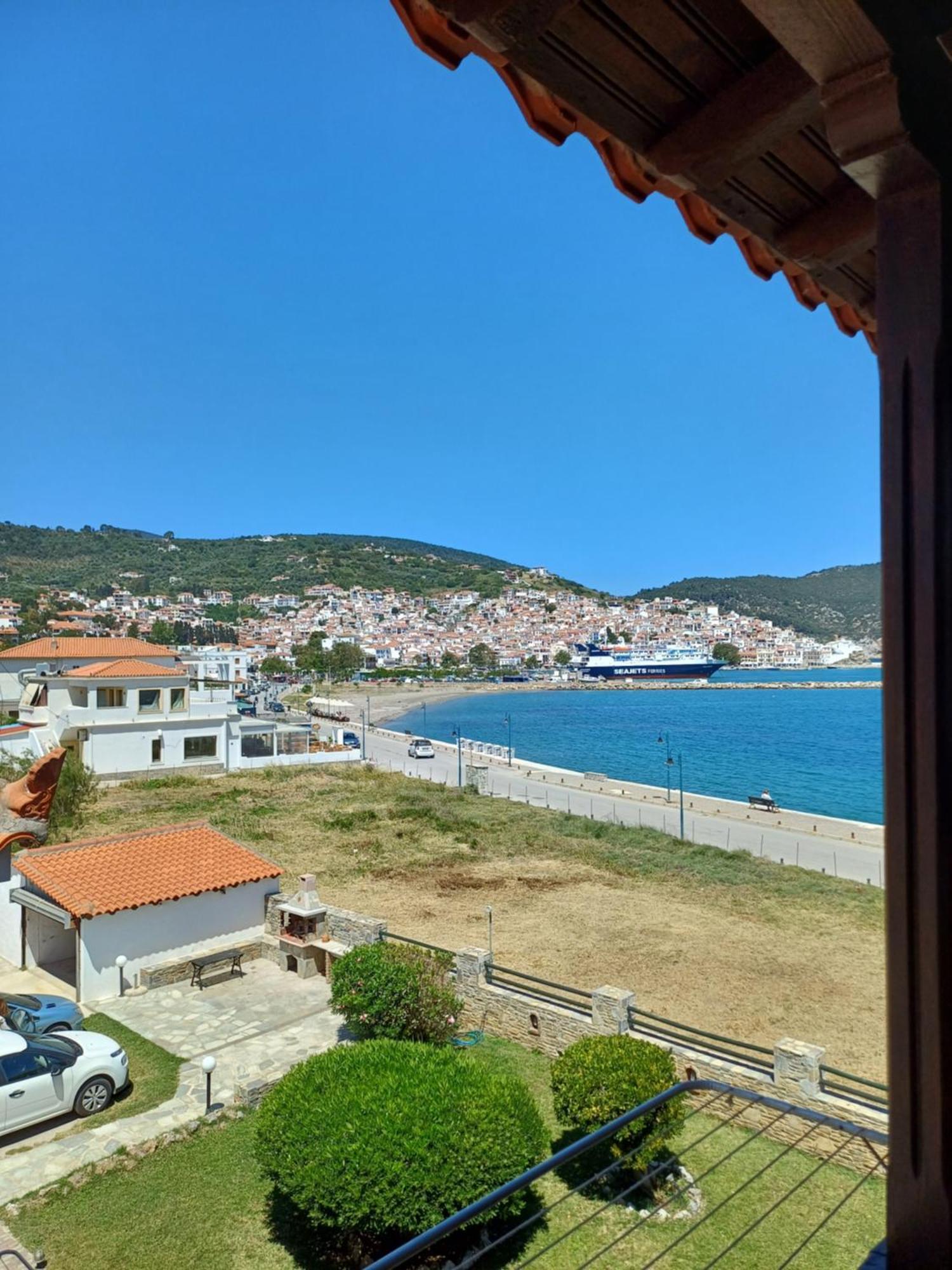 Nikolaos Studios Apartments Skopelos Town Exterior foto