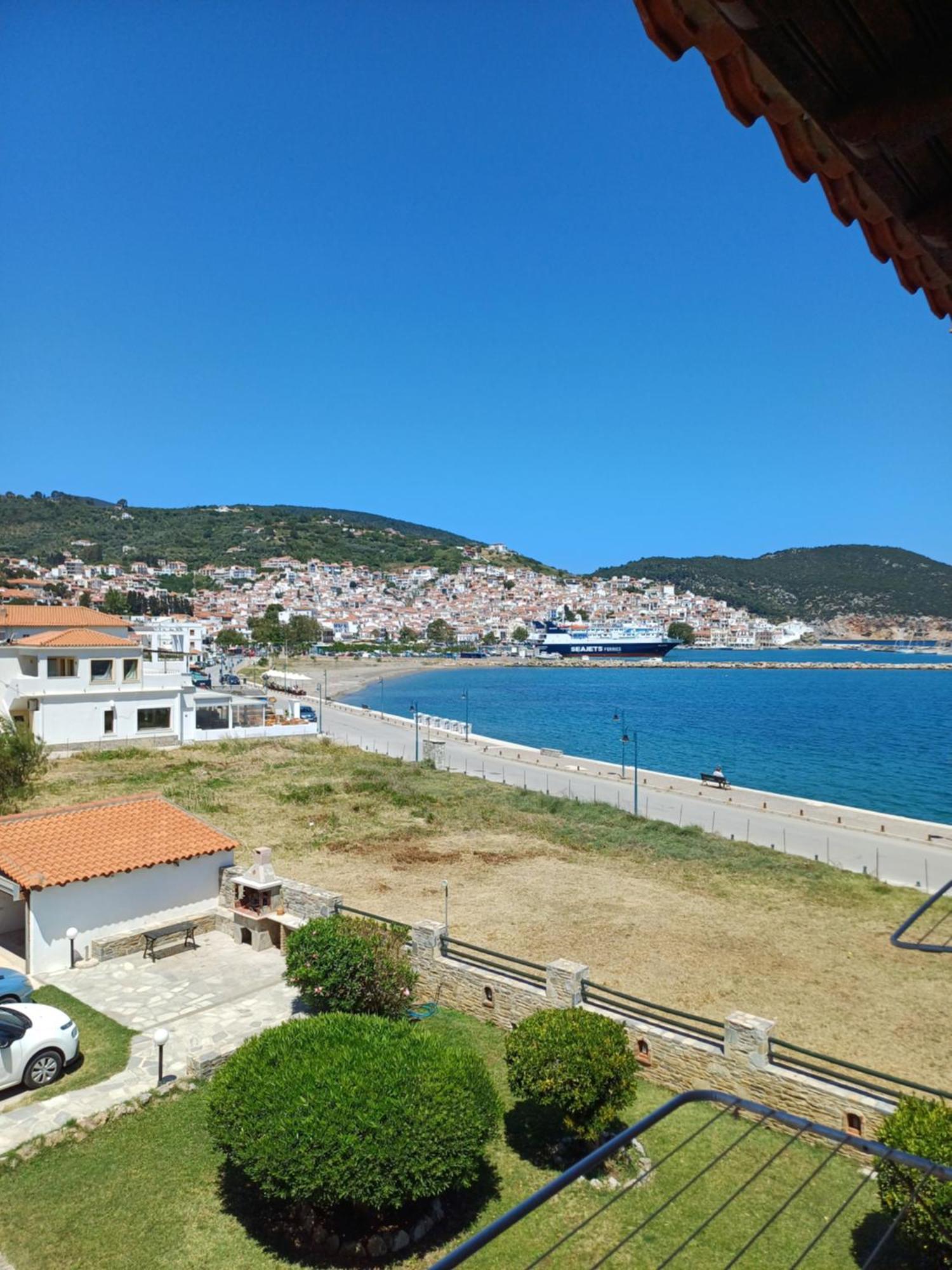 Nikolaos Studios Apartments Skopelos Town Exterior foto