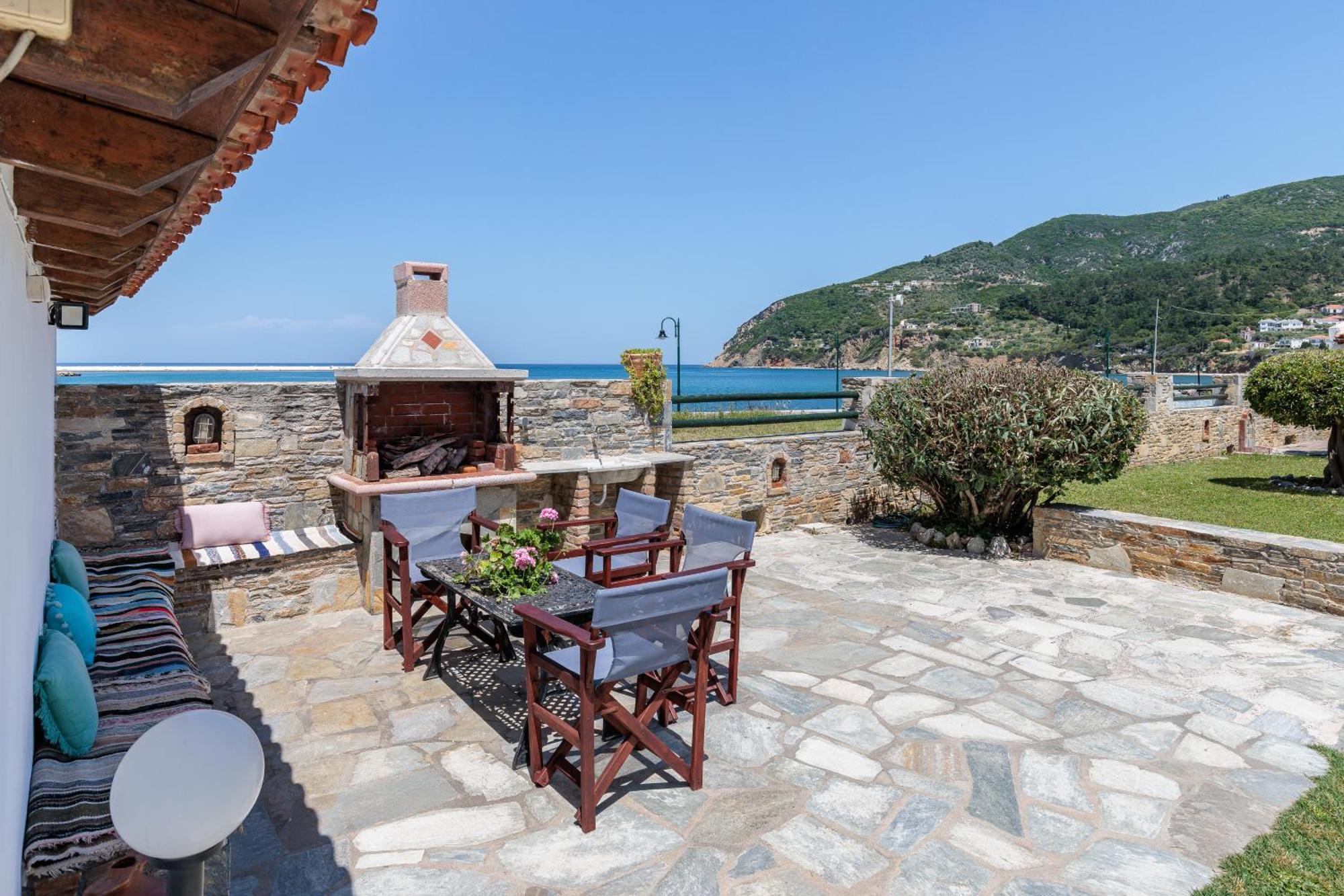 Nikolaos Studios Apartments Skopelos Town Exterior foto