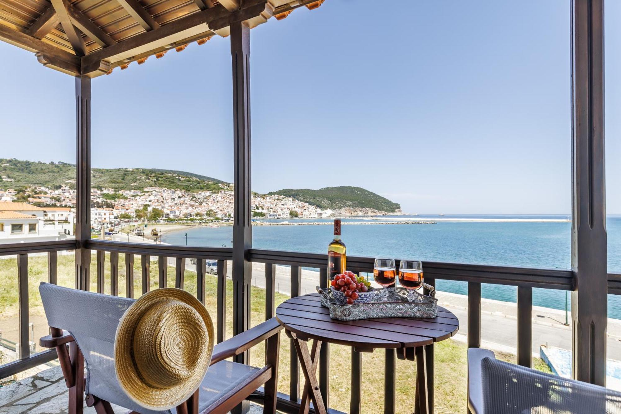Nikolaos Studios Apartments Skopelos Town Exterior foto