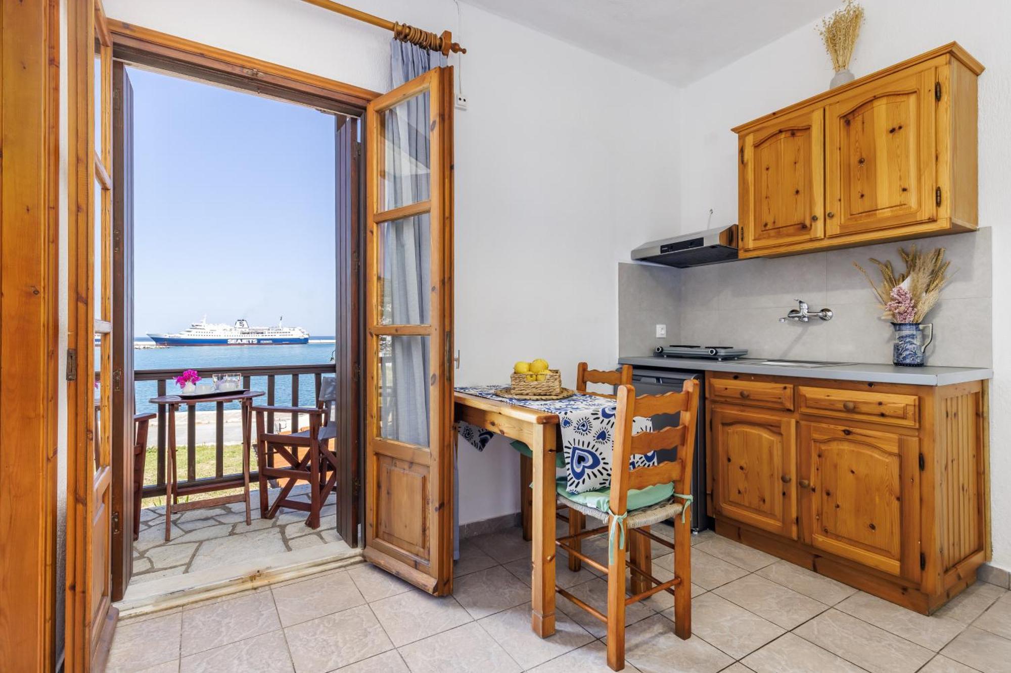Nikolaos Studios Apartments Skopelos Town Exterior foto