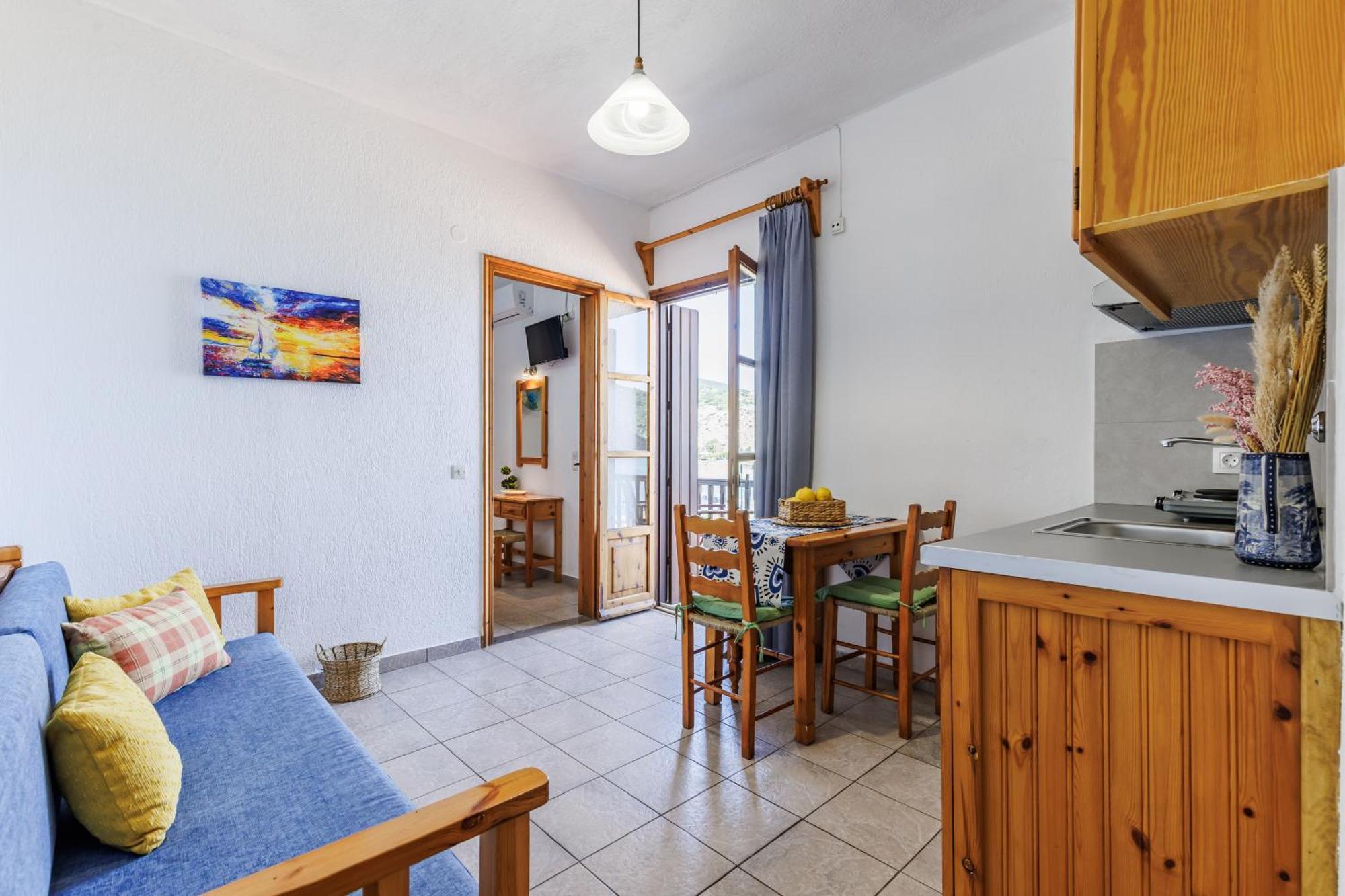 Nikolaos Studios Apartments Skopelos Town Exterior foto